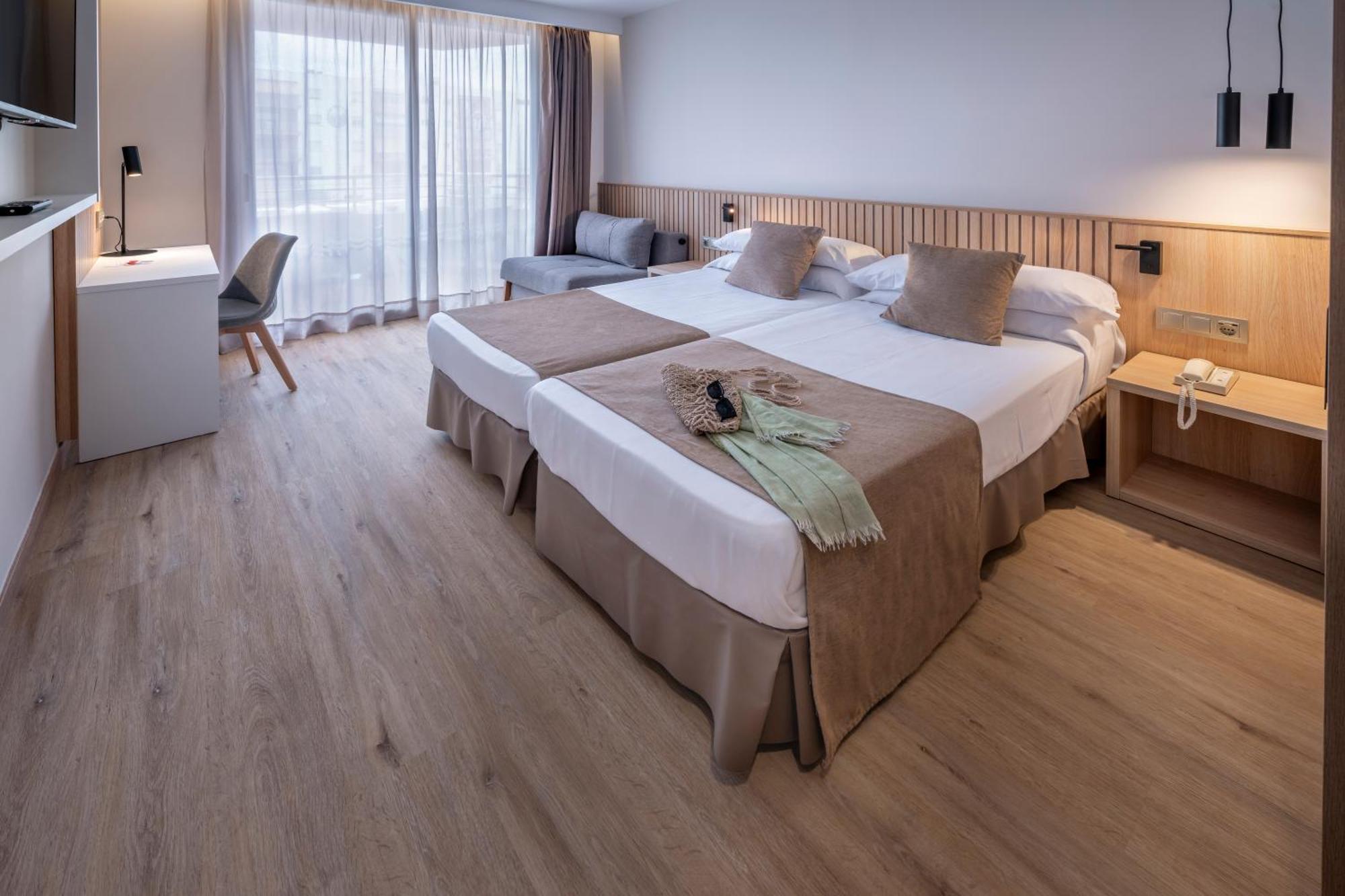 Quadruple Room Balcony,1772053612:JPEG